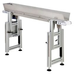 Master Trimmer Conveyor Belt Input, vstupní pásový dopravník